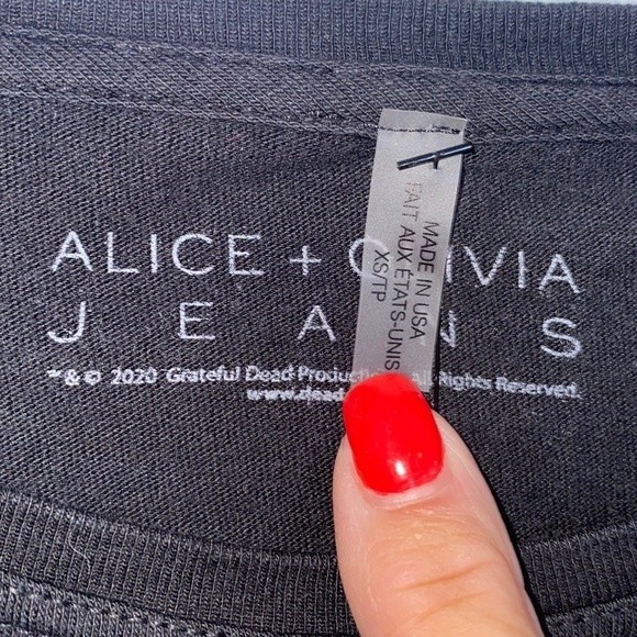 Alice+Olivia Shira Roll Cuff Grateful Dead Tee XS - Picture 4 of 5